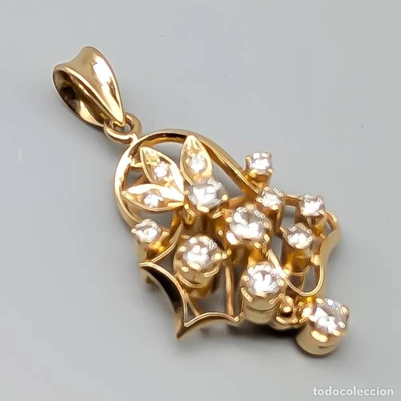 Joyeria: Pingente em ouro 18 quilates com camafeu, 1,44 gramas, 18mm