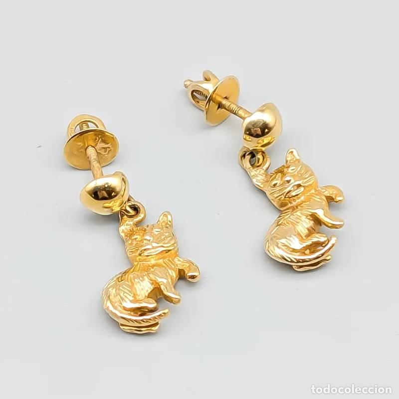 Joalharia: Brincos em ouro com pedras 18 quilates 0,97 gramas 12mm