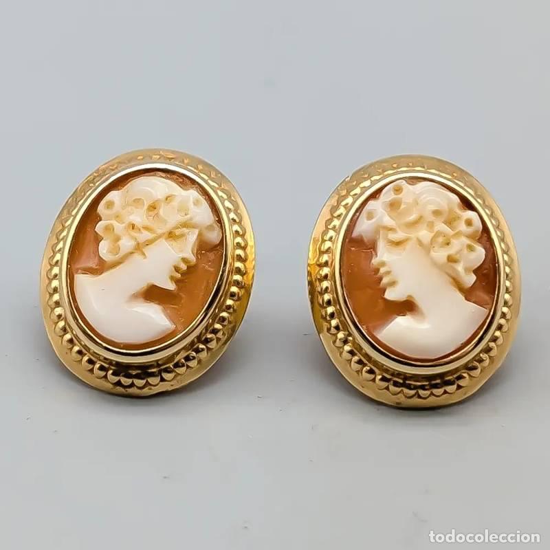 Joyeria: Brincos de diamante em ouro 18 quilates, 1,03 gramas, 7mm