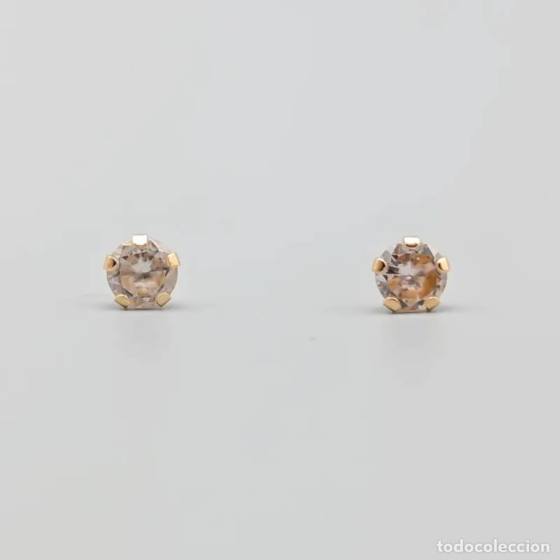 Joyeria: Brincos de diamante em ouro 18 quilates, 3,3 gramas, 28mm