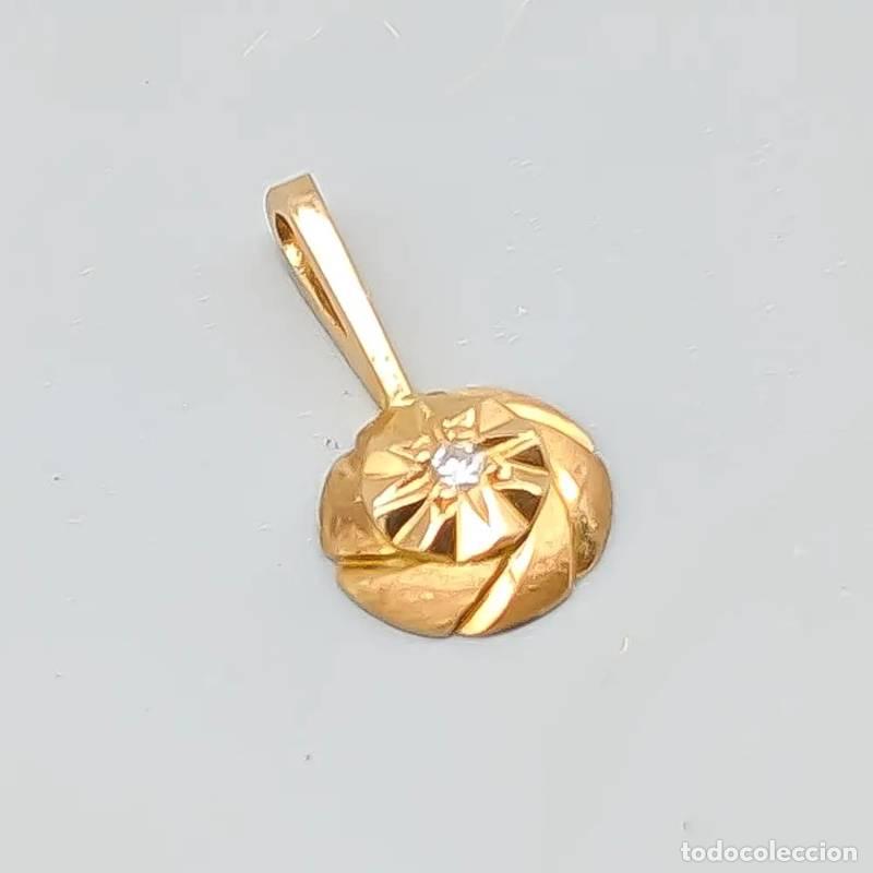 Joalharia: Pingente bota em ouro 18 quilates, 0,92 gramas, 13mm