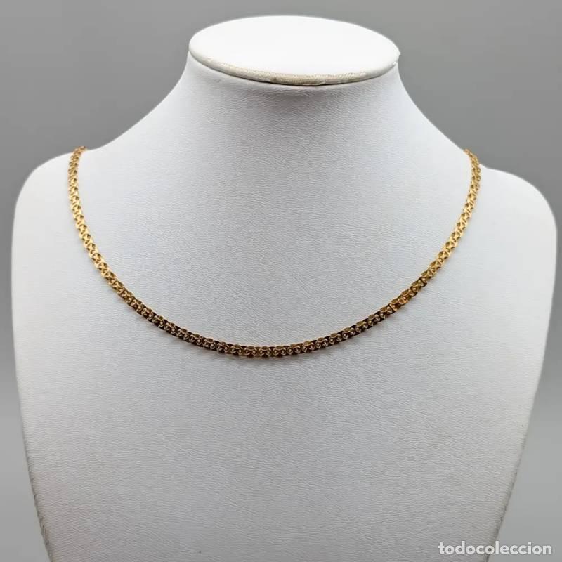 Joyeria: Corrente tipo caixa de 46,5 cm em ouro de 18 quilates com Pingente cravejado de diamantes, 6,95 g