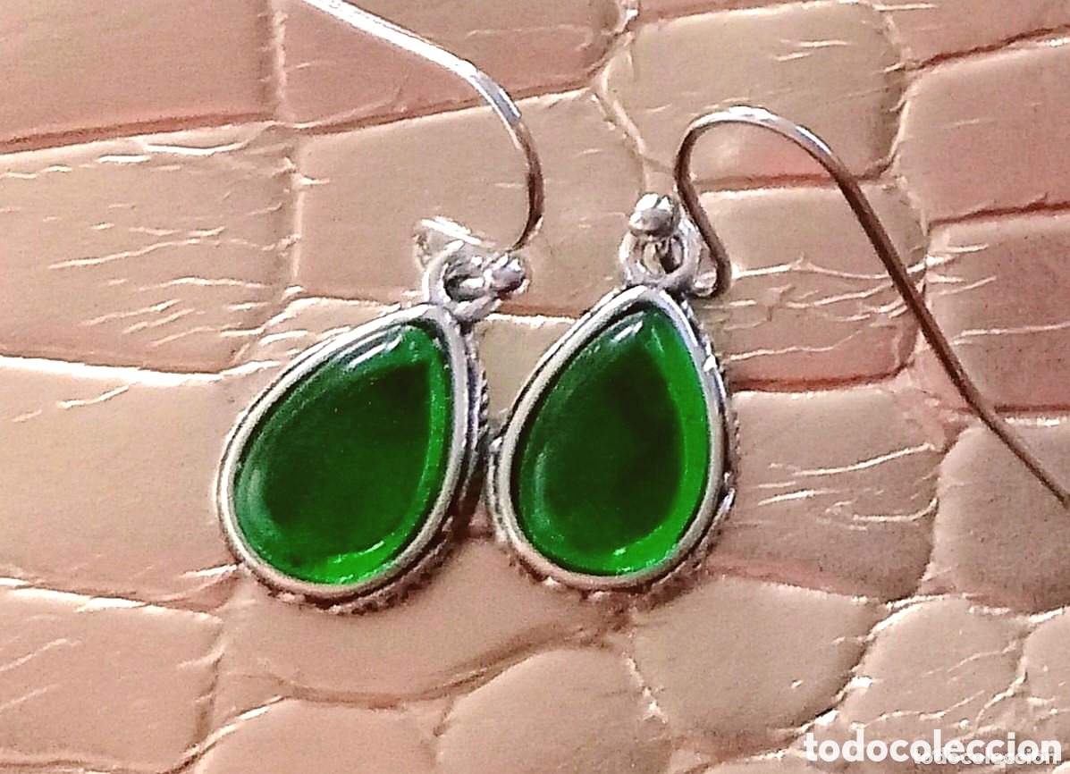Gioielleria: Originales pendientes de gancho plateados gota de agua, l&aacute;grima verde esmeralda 1,3cm L. Muy bonitos