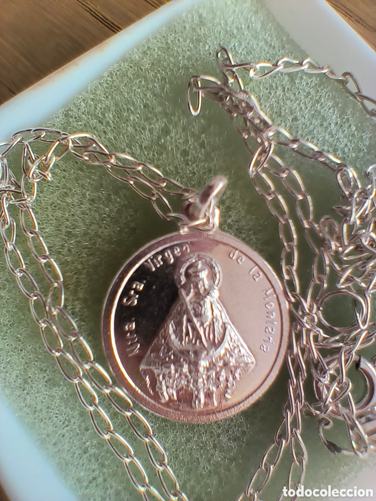 Joyeria: Medalla y cadena plata de ley - Foto 2