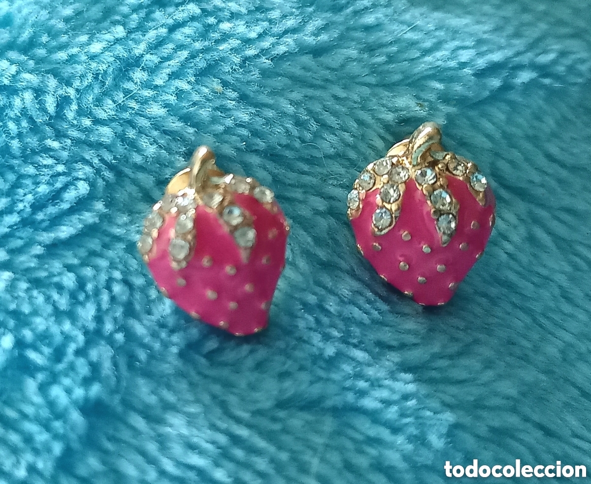 Joyeria: Originales pendientes de bot&oacute;n (frutas) color oro rosa fresa rosa con tachuelas brillantes 1cm. Muy