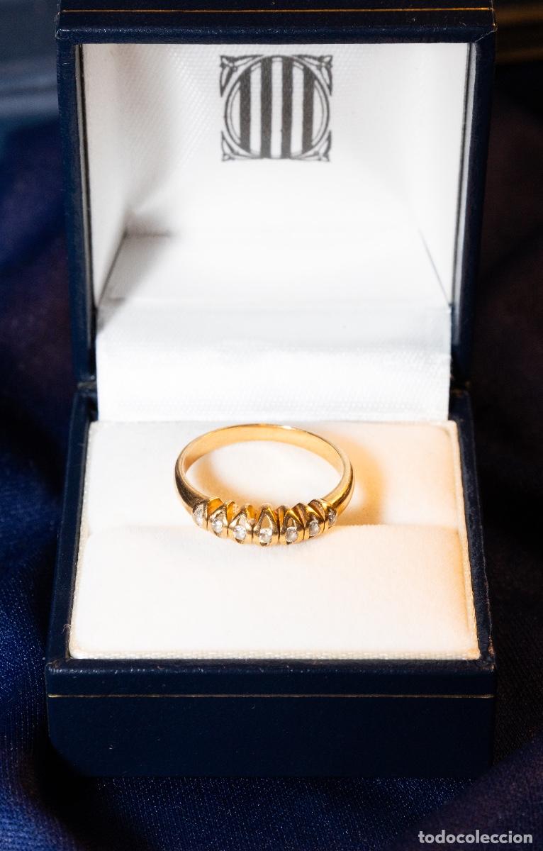 Jewelry: Anillo oro 18k con 7 diamantes peque&ntilde;os media alianza elegante cl&aacute;sico 3 g
