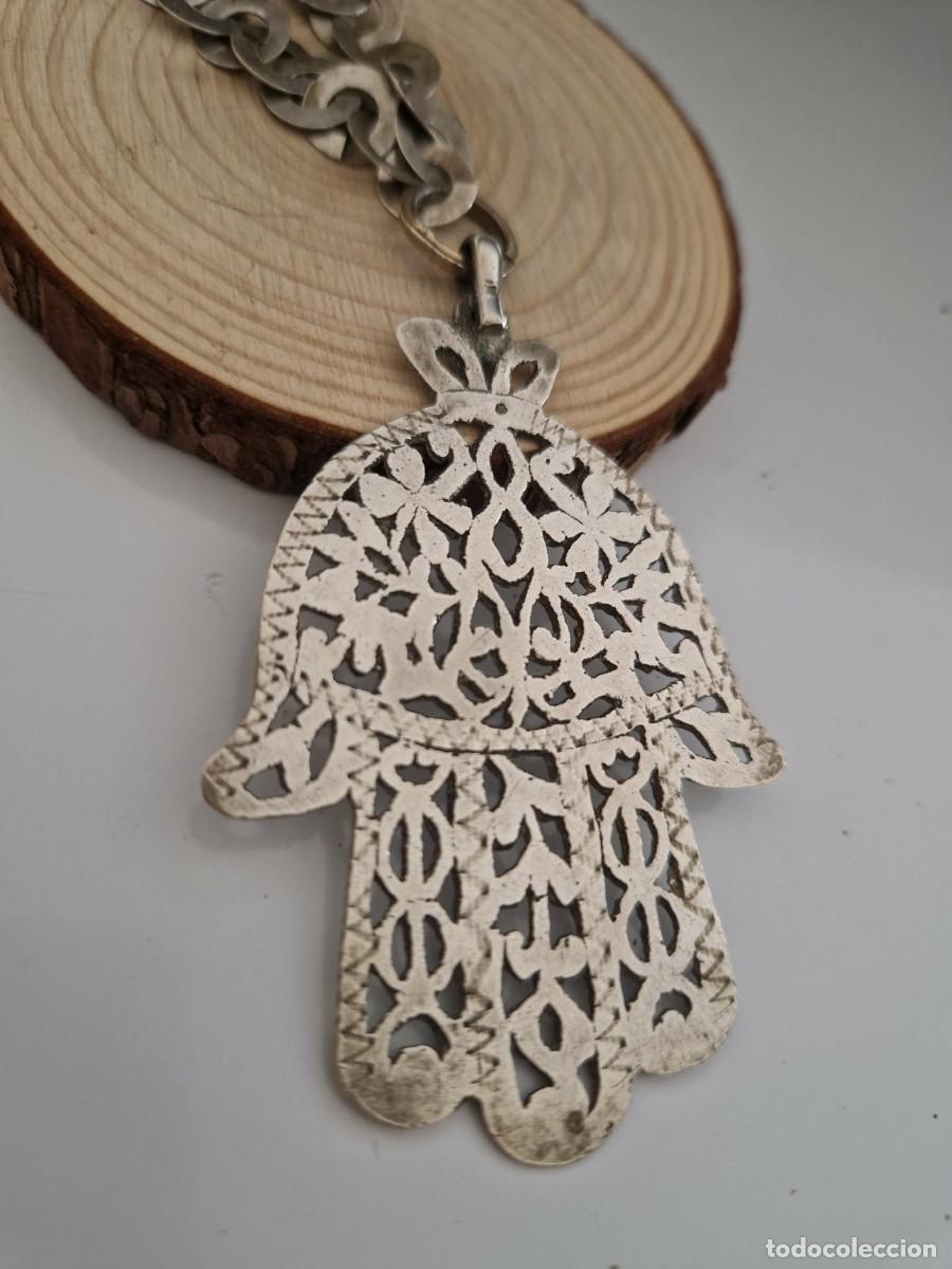 Joalharia: Collar tradicional &eacute;tnico tunecino de plata con la mano de F&aacute;tima