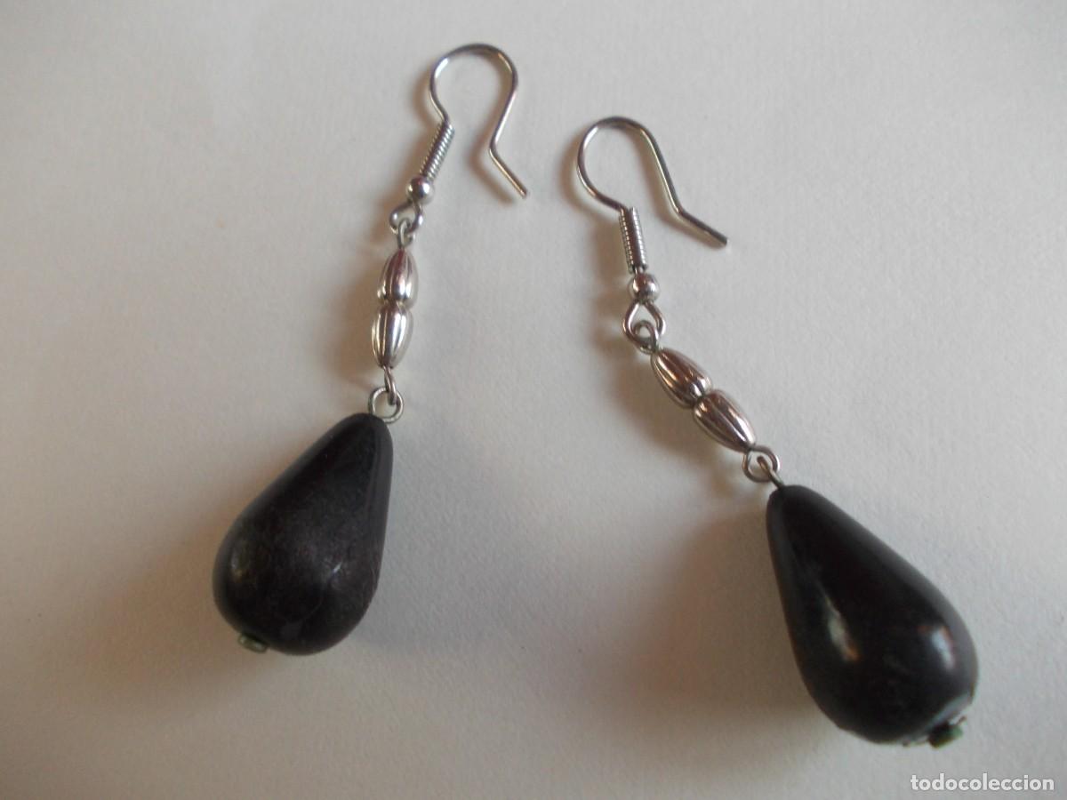 Joyeria: Pendientes Largos L&aacute;grima Negro Mate Metal Plateado Cierre Gancho Hippie Chic