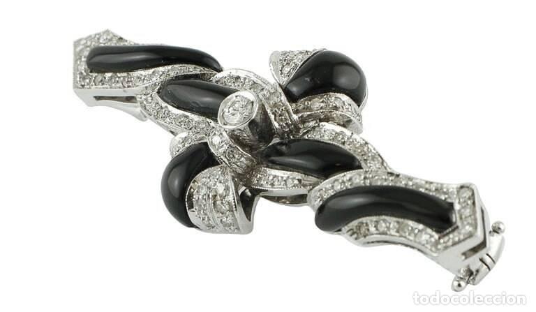 Joyeria: Joias - Pregadeira de Ouro (1688) - Foto 7