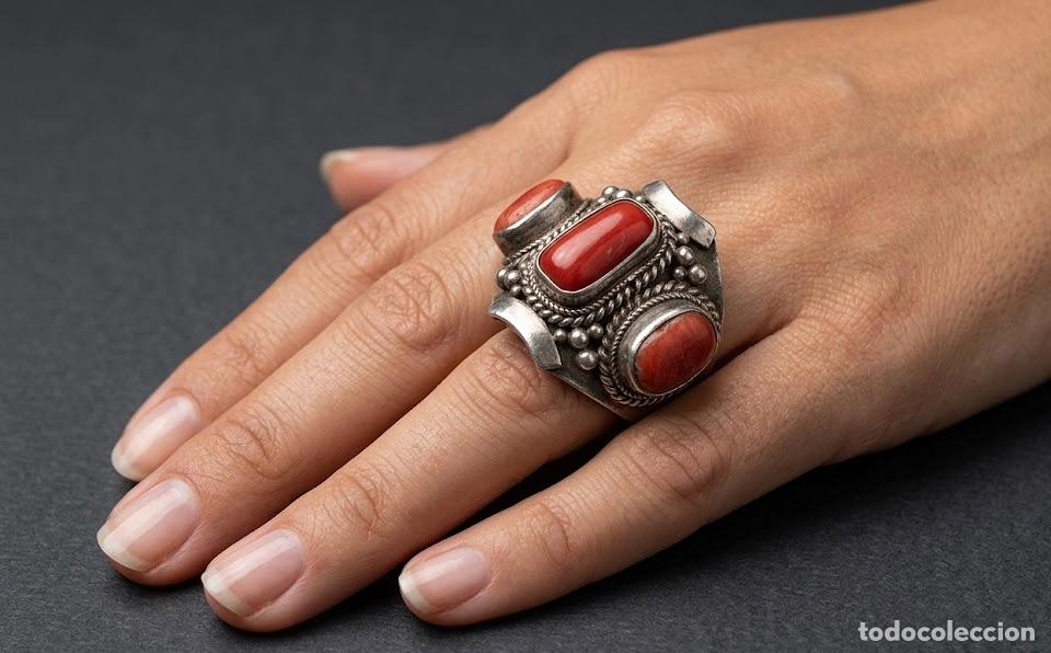 Joyeria: anillo antiguo plata 925 con coral rojo