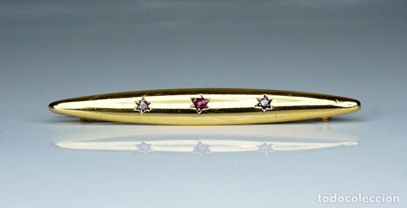 Joyeria: Joias - Pregadeira de Ouro (1612) - Foto 1