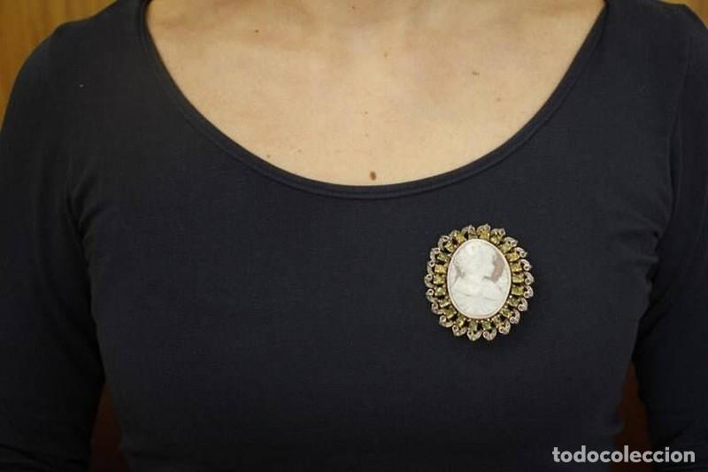 Joyeria: Joias - Pregadeira/Pingente de Ouro e prata (1660) - Foto 9
