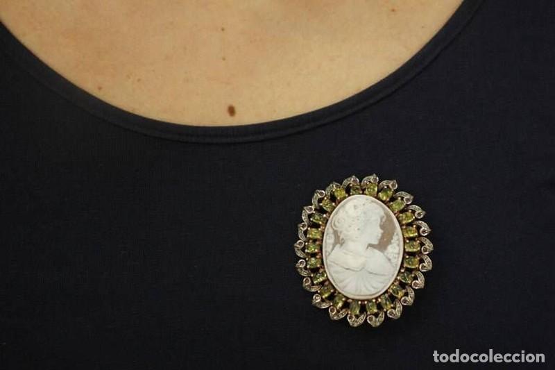 Joyeria: Joias - Pregadeira/Pingente de Ouro e prata (1660) - Foto 10