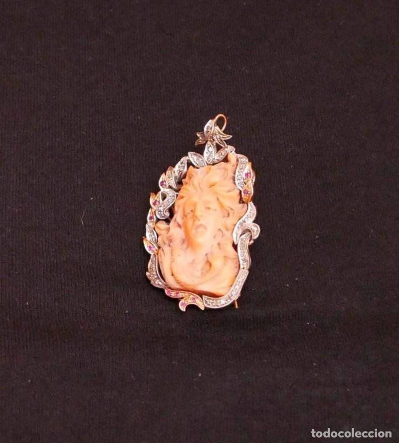 Joyeria: Joias - Pregadeira/Pingente de Ouro e prata (1663) - Foto 2