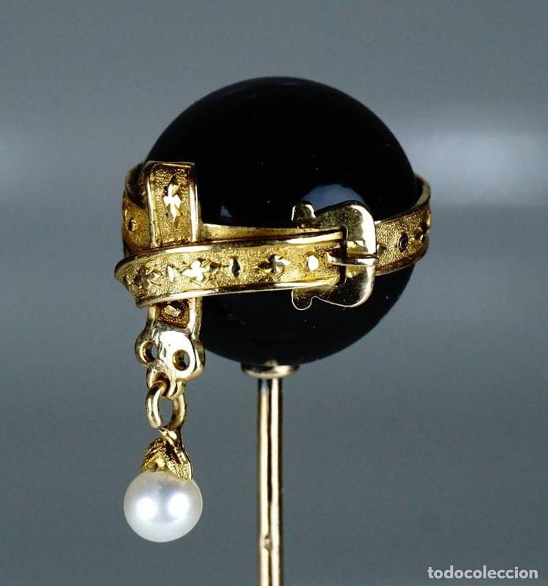 Joyeria: Joias - Pregadeira de Ouro (1618) - Foto 3