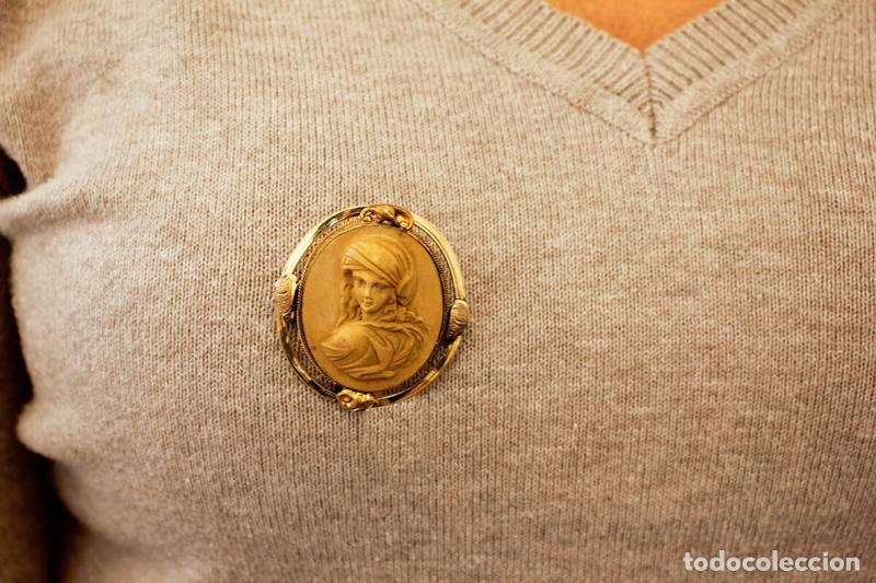Joyeria: Joias - Pregadeira de Ouro (1668) - Foto 2