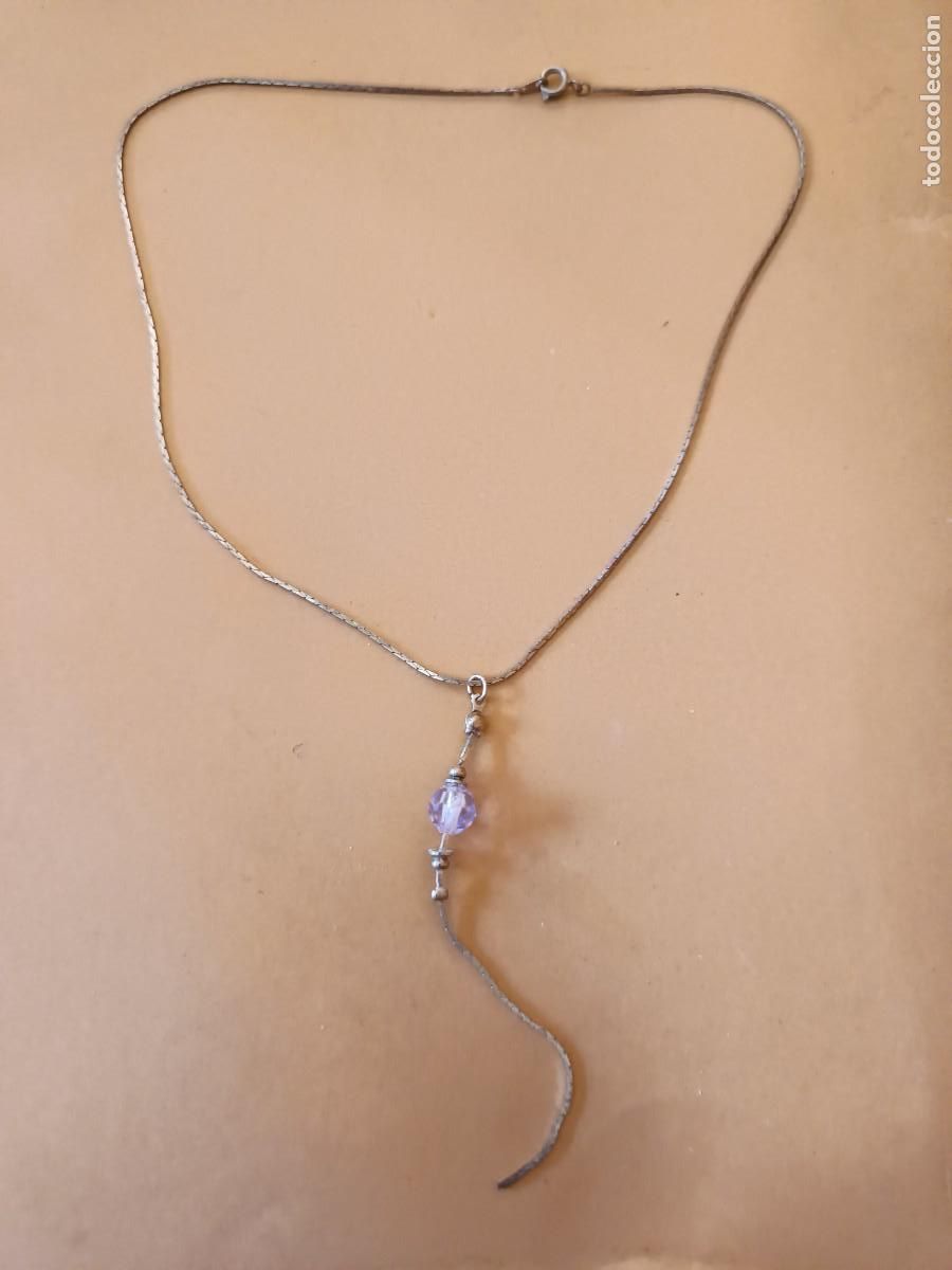 Joyeria: Collar con bola violeta. Bisuter&iacute;a