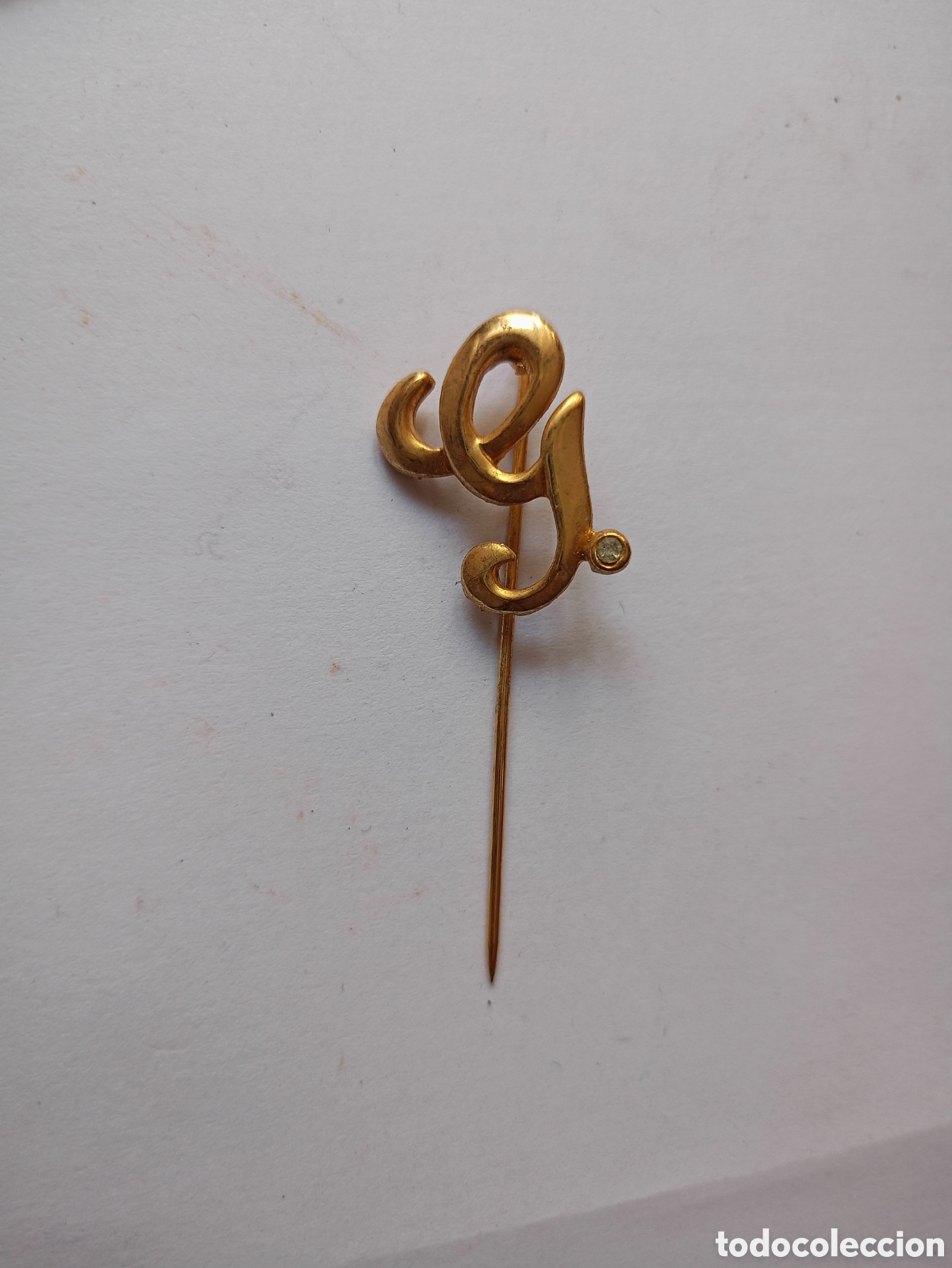 Jewelry: Antigua broche alfiler letra inicial G chapado oro vintage a&ntilde;os 80 sin tap&oacute;n