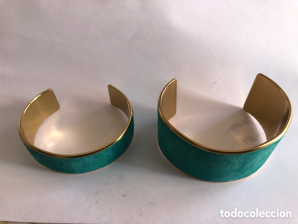 Joyeria: Pareja Brazalete R&iacute;gido MASSIMO DUTTI- Dise&ntilde;o Minimalista dorado y p&aacute;tina verde turquesa.