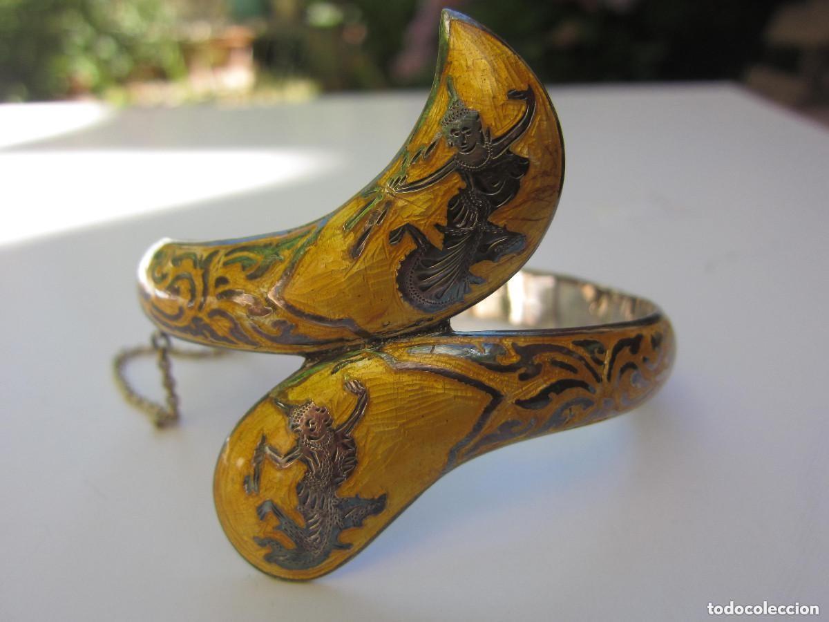 Joalharia: Brazalete o Pulsera Siamesa de Plata y Esmalte