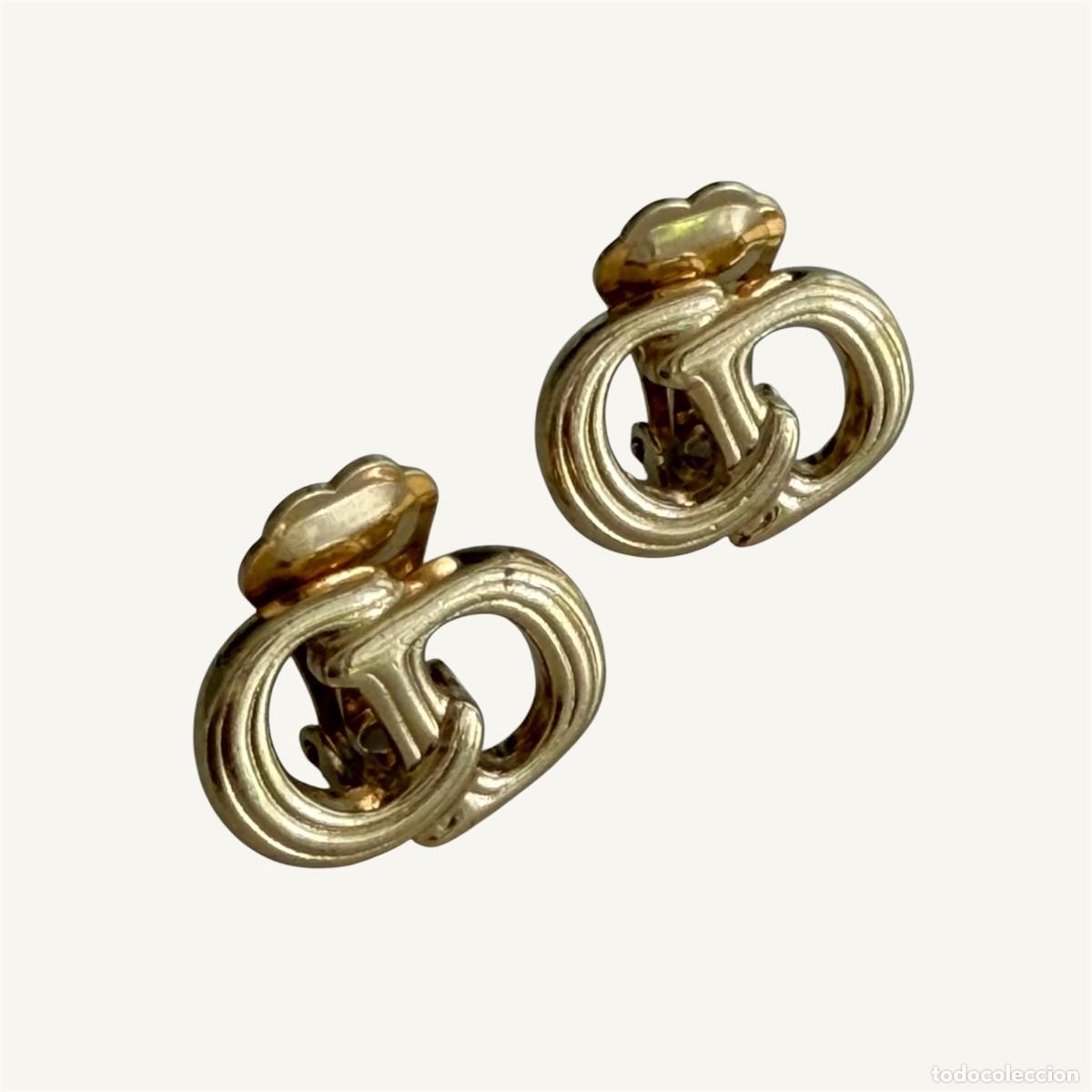 Joyeria: Pendientes Dior vintage CD dorados clip originales a&ntilde;os 80