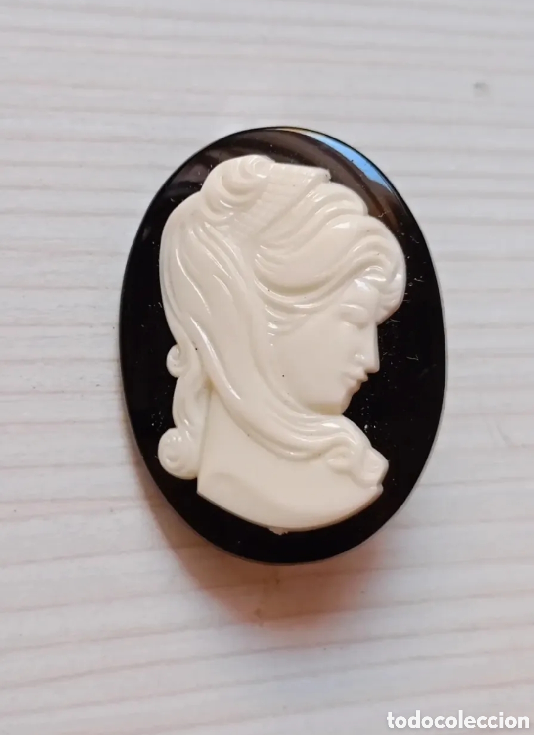 Joyeria: Broche camafeo vintage ovalado blanco y negro mujer 4x3cm
