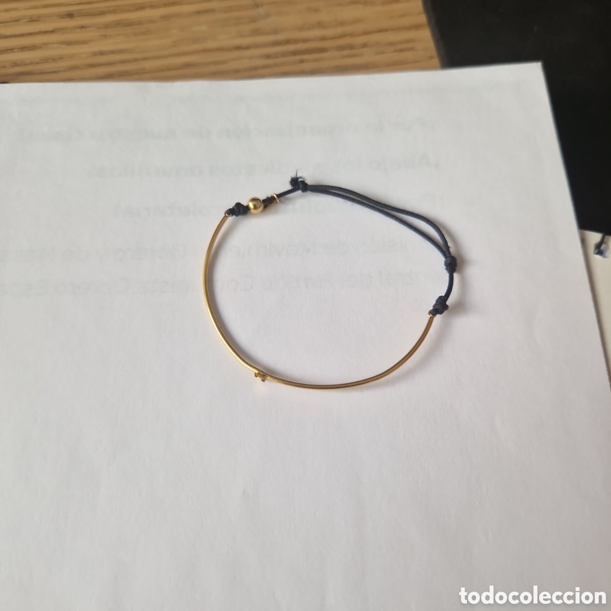 Joyeria: Pulsera TOUS Oro de 18kt y Cord&oacute;n Negro - Estilo Minimalista