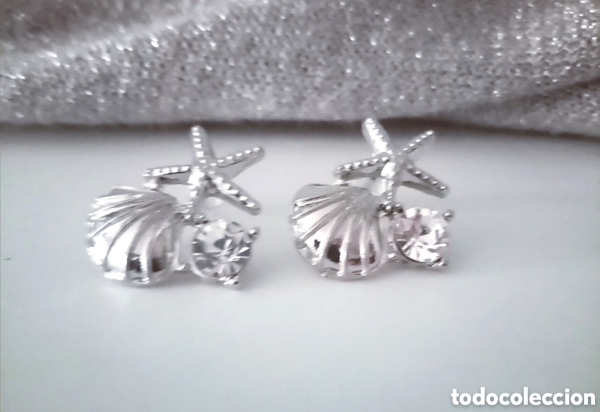 Joyeria: Originales pendientes de bot&oacute;n plateados estrella de mar, concha e incrustacion brillante 2cm. Muy b