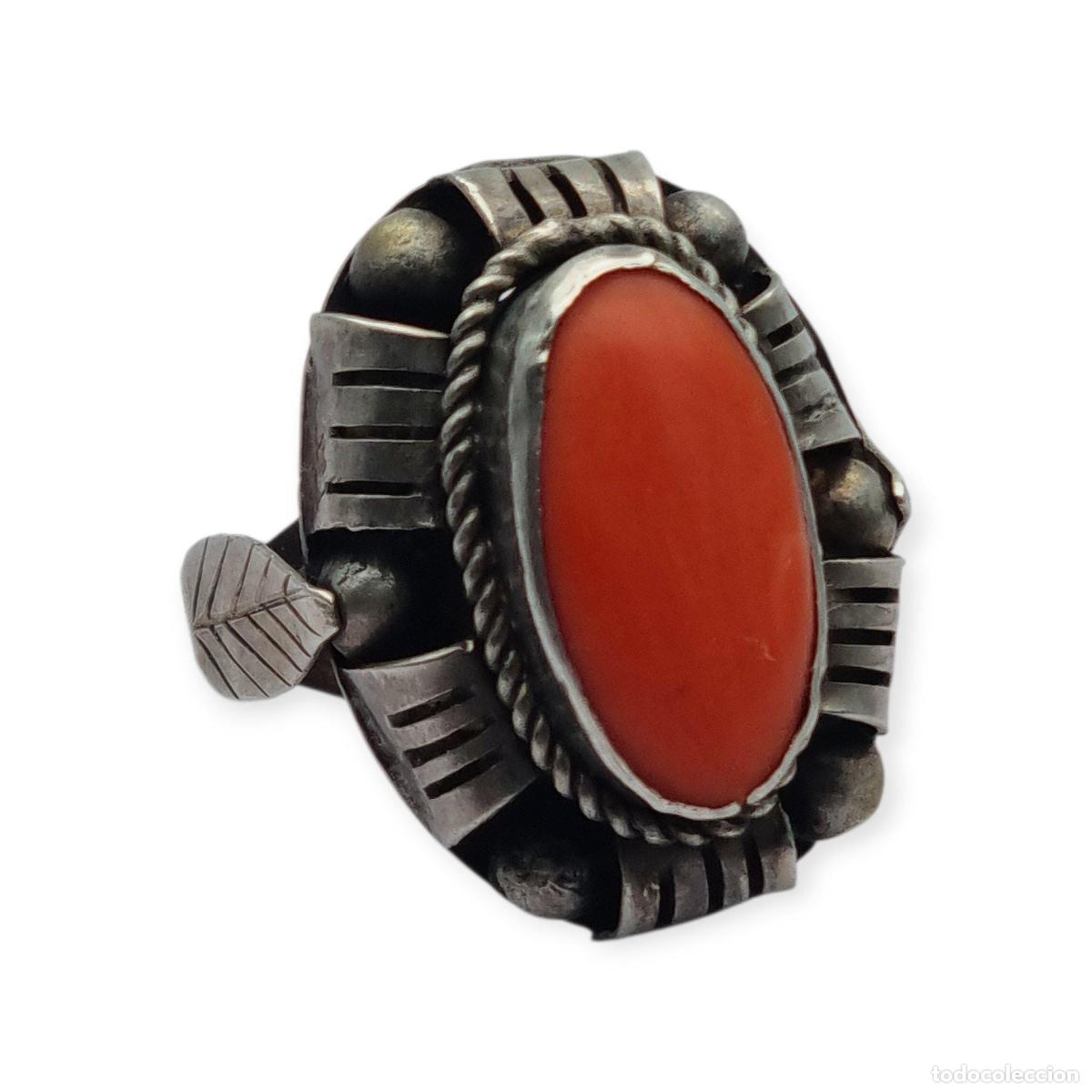 Joyeria: Anillo estilo Art D&eacute;co en plata 800 con coral oval, a&ntilde;os 50-60, talla 13 Espa&ntilde;a