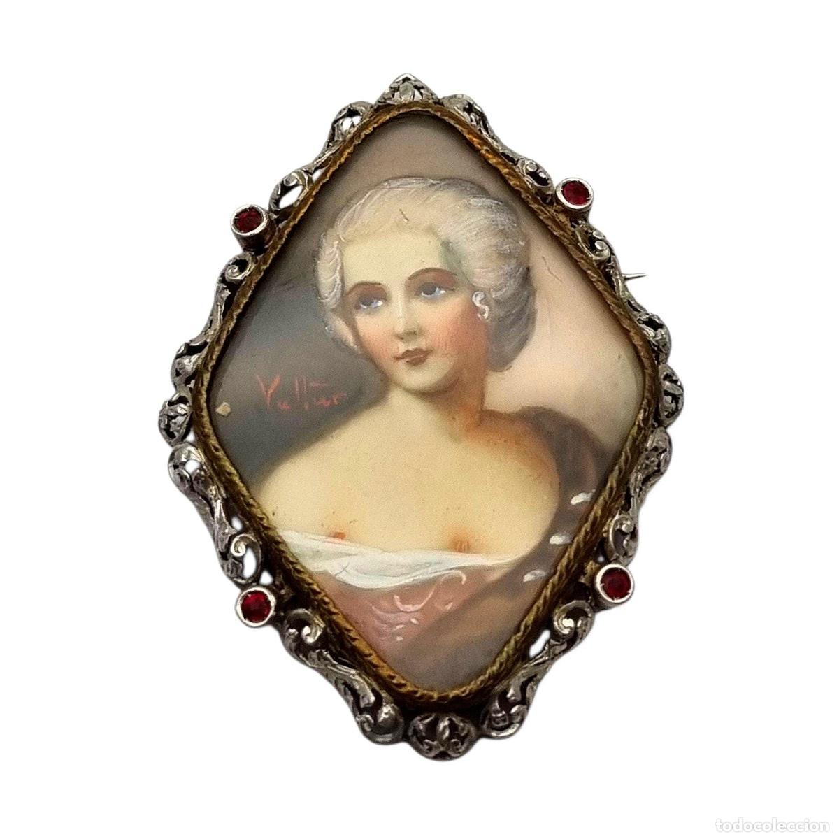 Joyeria: Broche victoriano miniatura pintada firmado Vultur de plata y vermeil, circa 1880