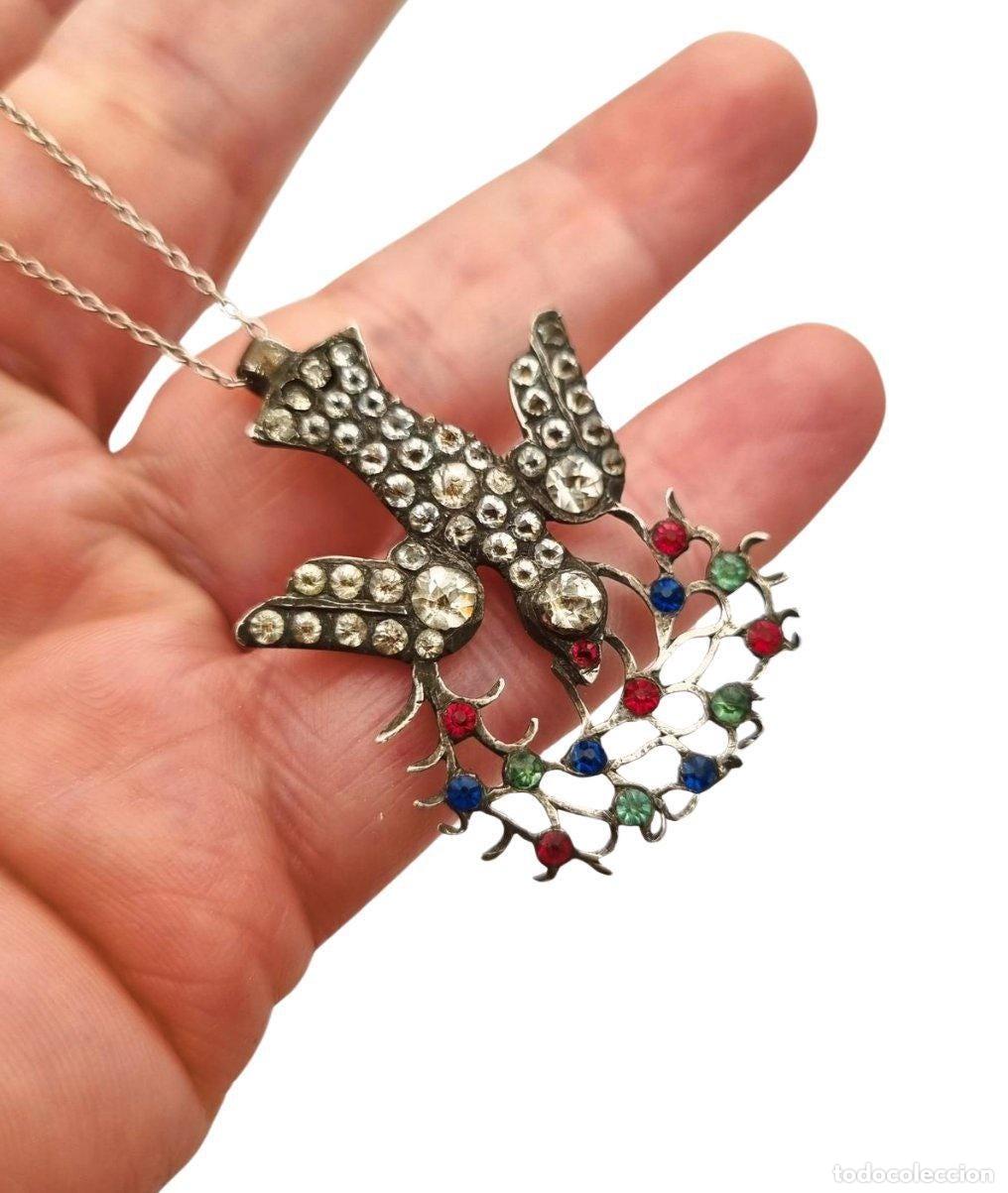 Joyeria: Colgante Esp&iacute;ritu Santo georgiano de plata, Orden Saint-Esprit, siglo XIX.