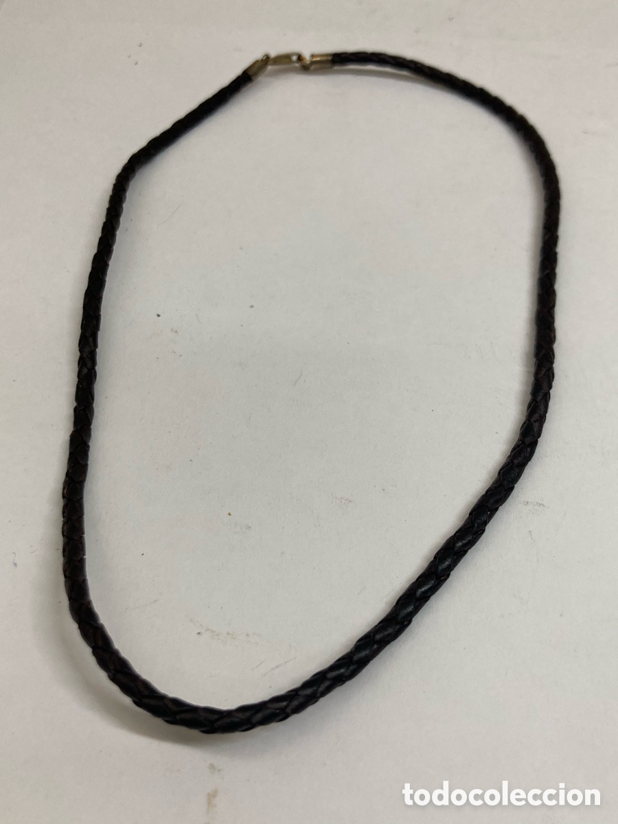 Joyeria: Collar de plata y cuero CC437