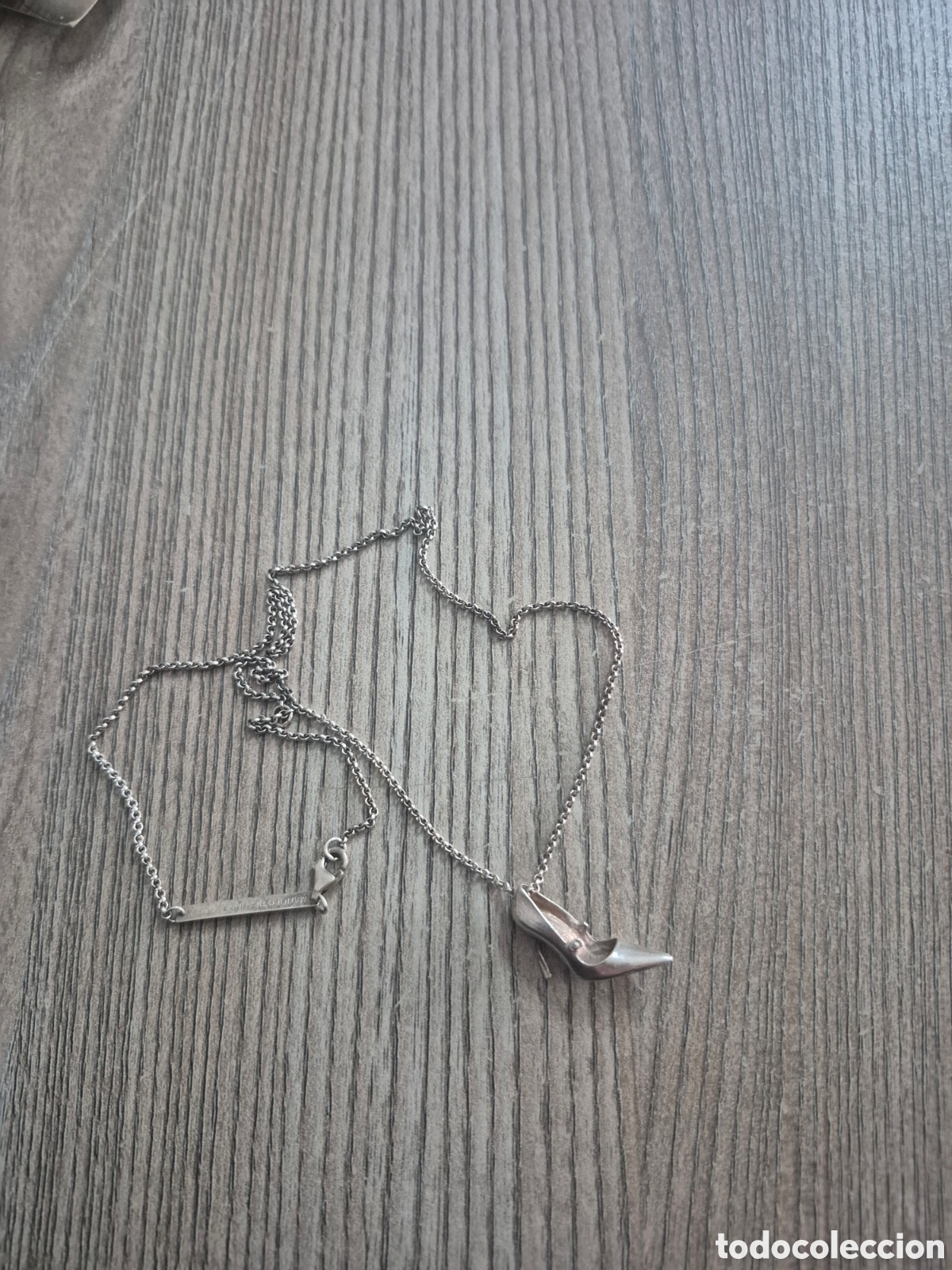 Joyeria: ZAPATO MANOLO BLAHNIK MODELO CAMPARI PARA TOUS EN PLATA DISE&Ntilde;O 2011