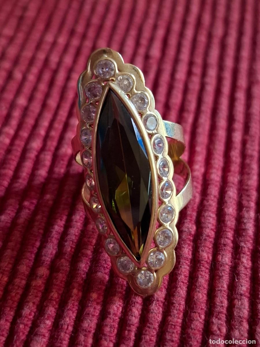Joyeria: PRECIOSO ANILLO ORO DE 18 QUILATES Y PIEDRAS