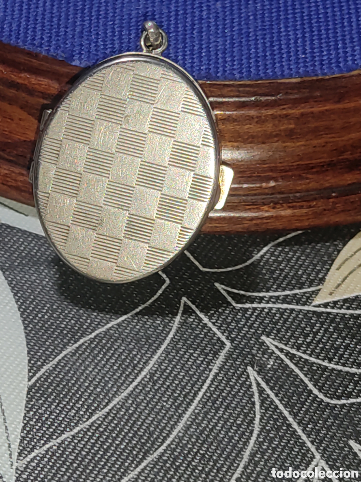 Joyeria: Antiguo Colgante pastillero,guardapelo,portafotos!!