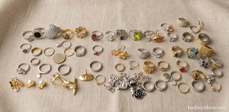 Joyeria: lote bisuteria anillos 56 items peso 375 gr.