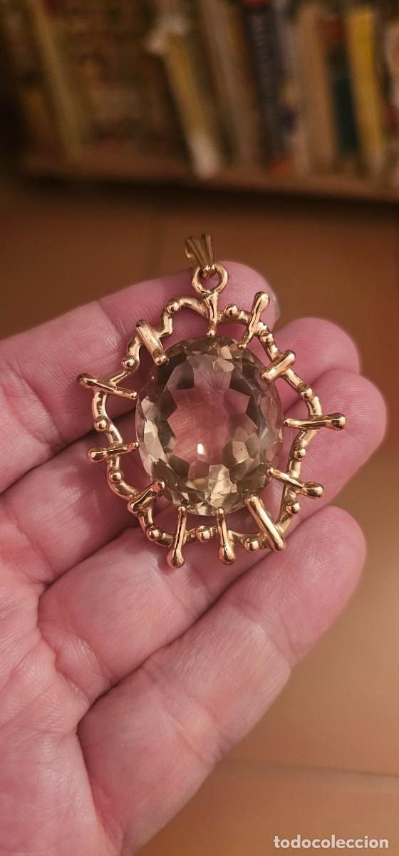 Joyeria: Precioso colgante cicitrino o cuarzo ahumado sobre montura chapado oro