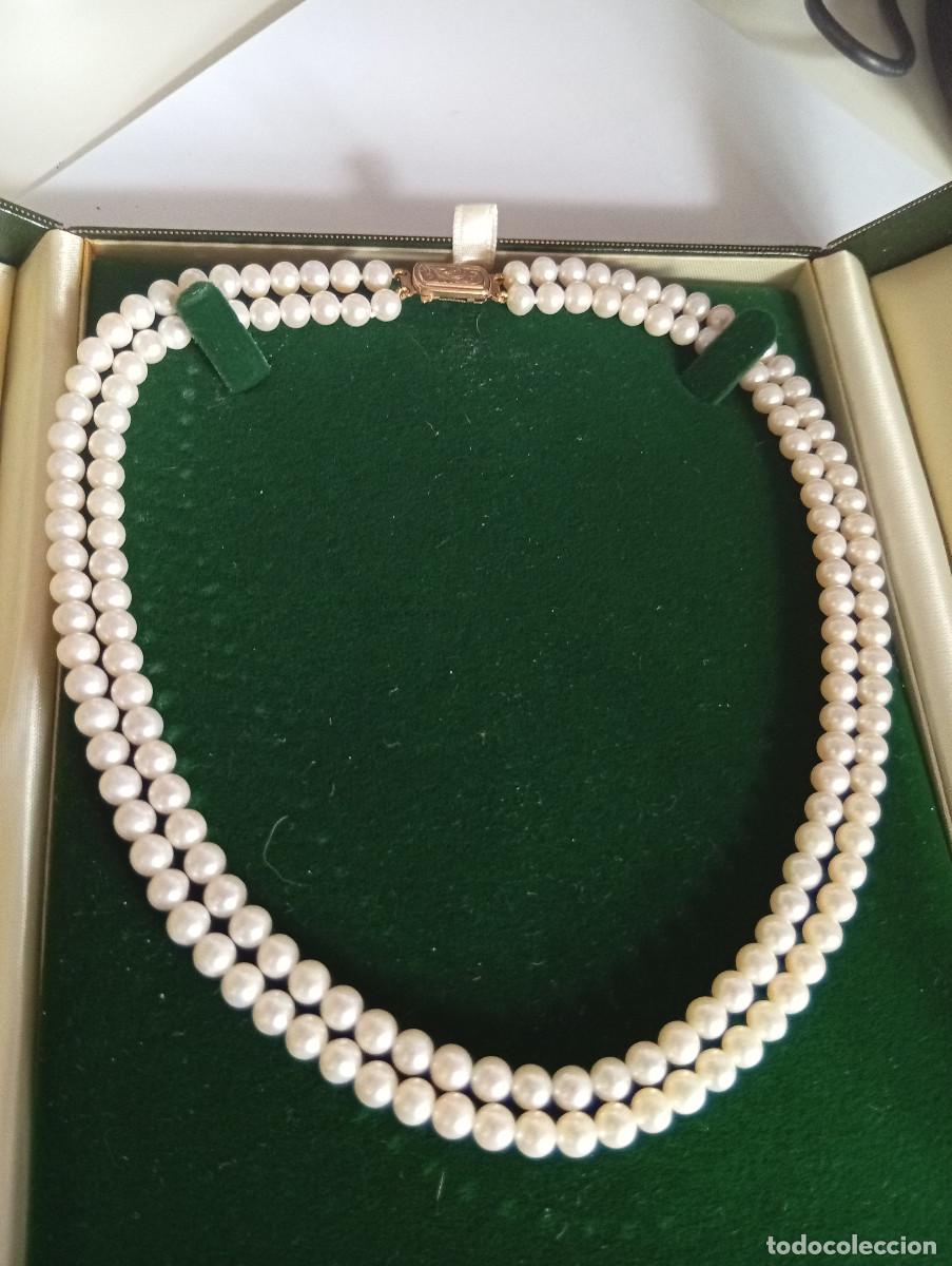 Joyeria: Collar de perlas de dos hilos con broche en oro amarillo de Ernest Jones