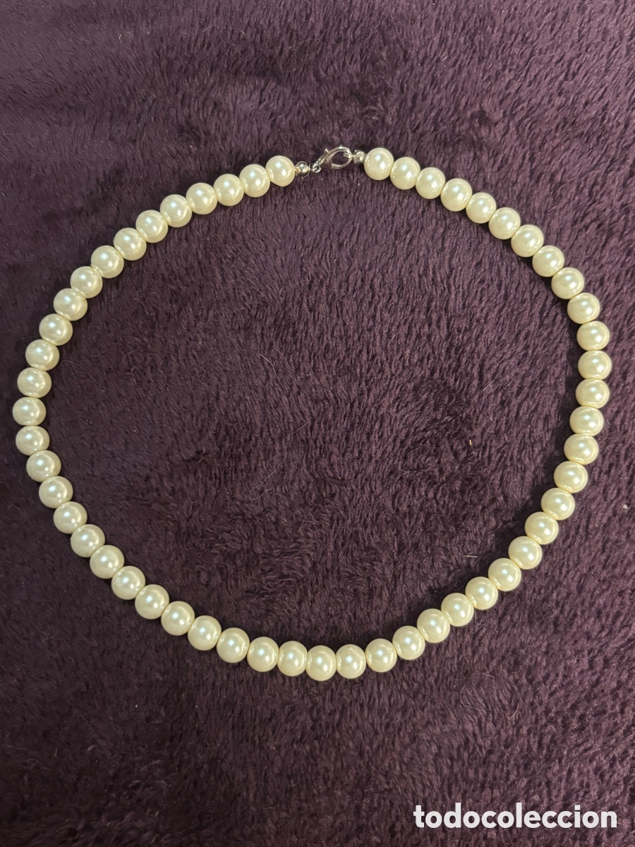 Joyeria: Gargantilla de perlas de imitaci&oacute;n