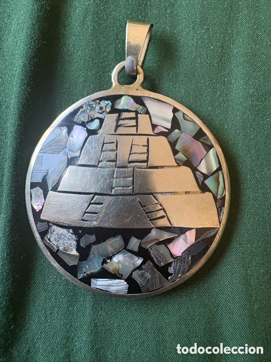 Joyeria: Colgate medall&oacute;n azteca plata de ley M&eacute;xico esmalte e incrustaciones (A15)
