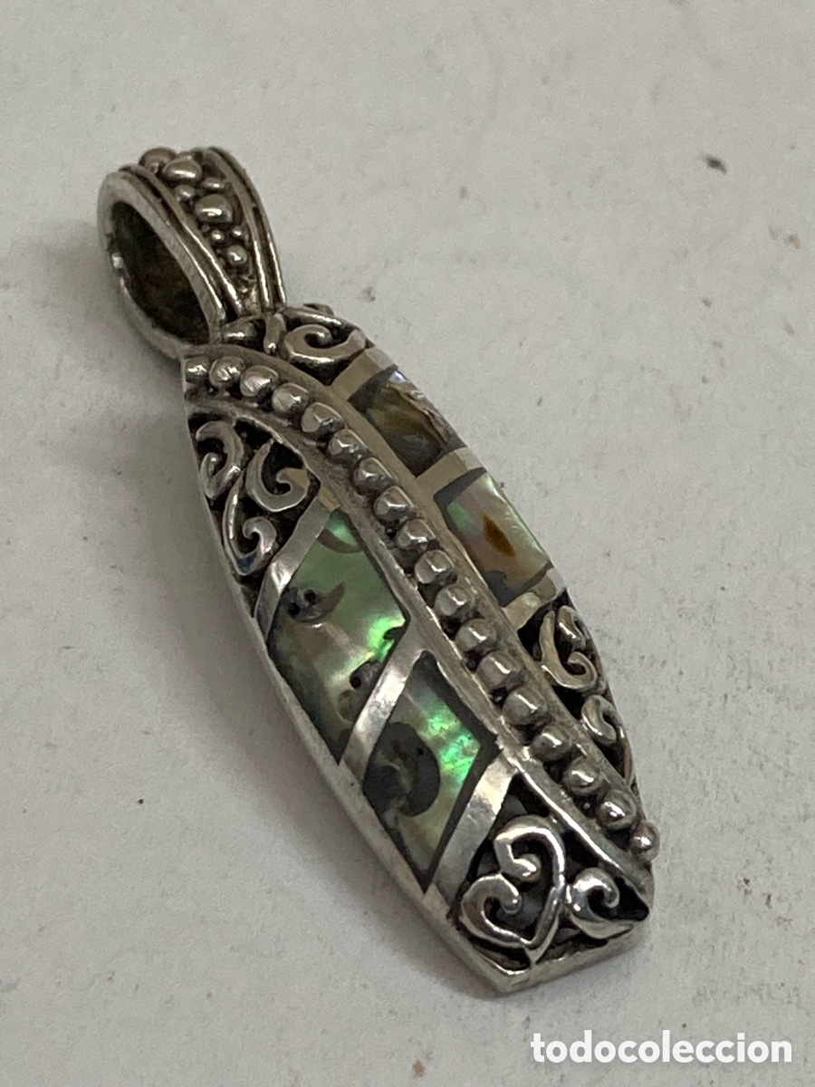 Joyeria: Colgante de plata y n&aacute;car C574