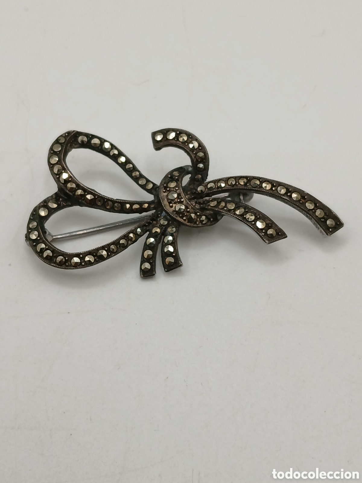 Joyeria: Broche plata 925mls y marquesitas. C 1970's
