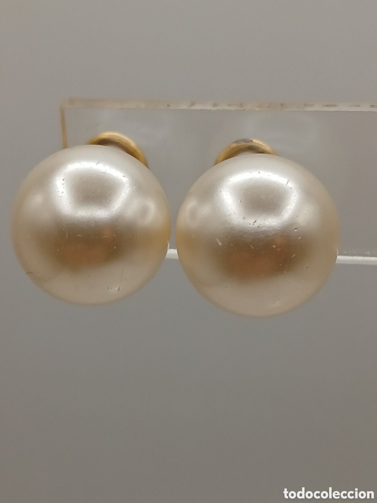 Joyeria: Pendientes metal chapado oro y perla cultivada