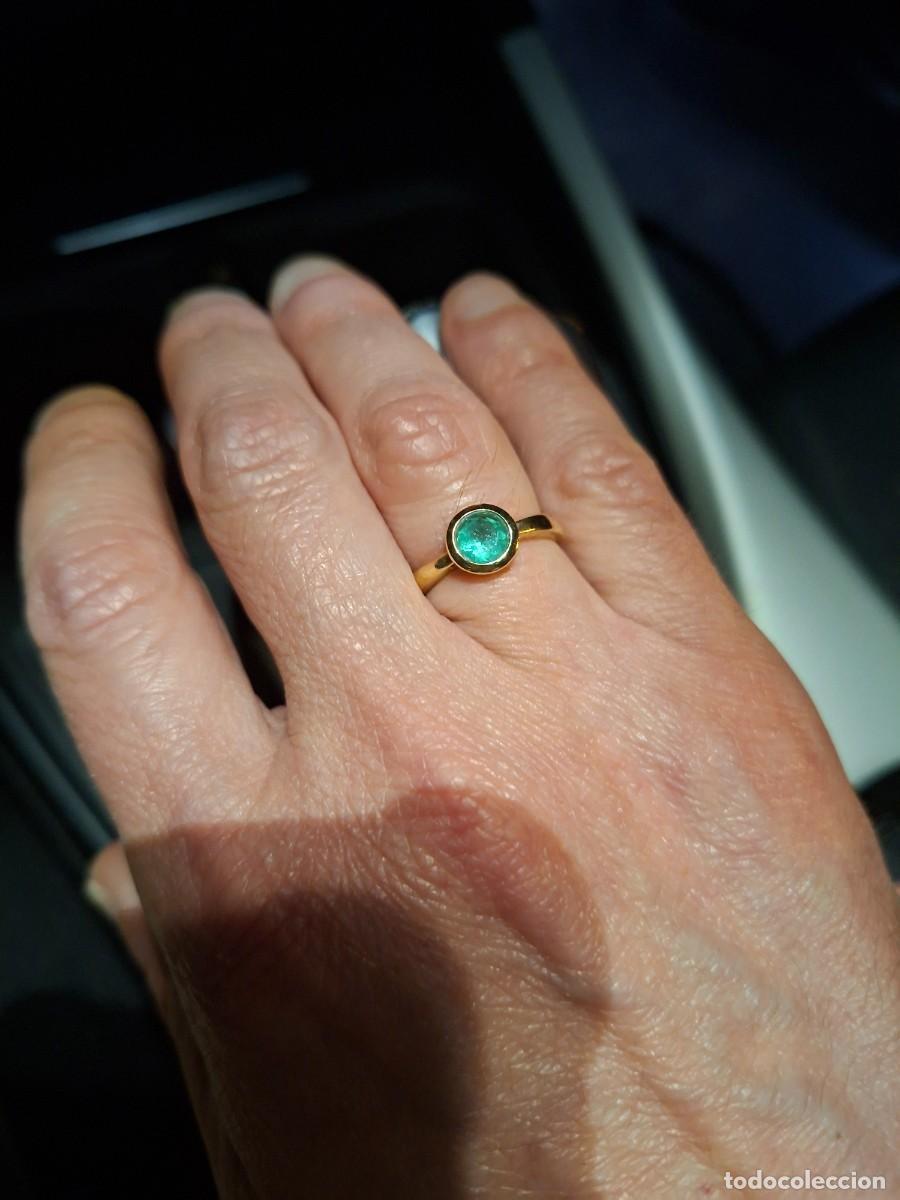 Joyeria: Anillo con esmeralda de Colombia