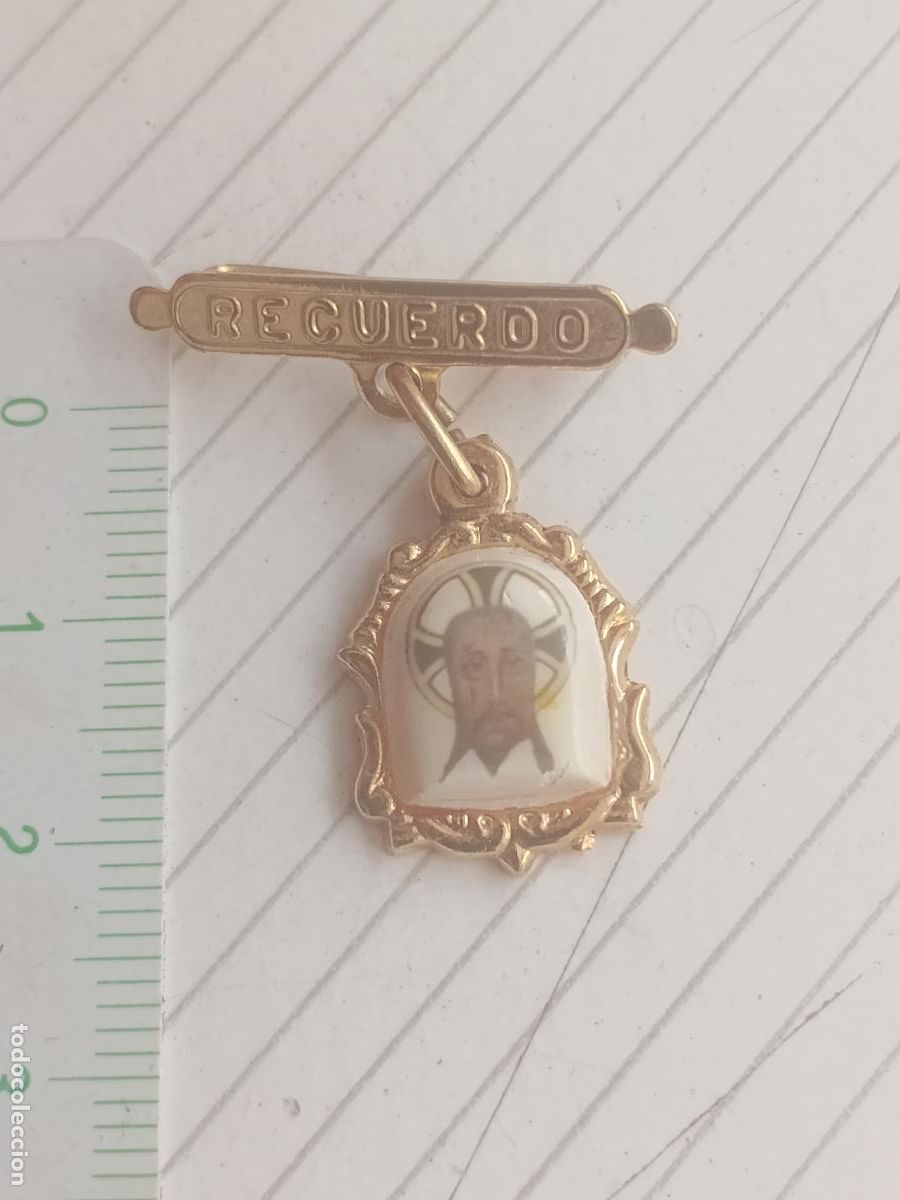 Joyeria: Colgante religioso. Cristo