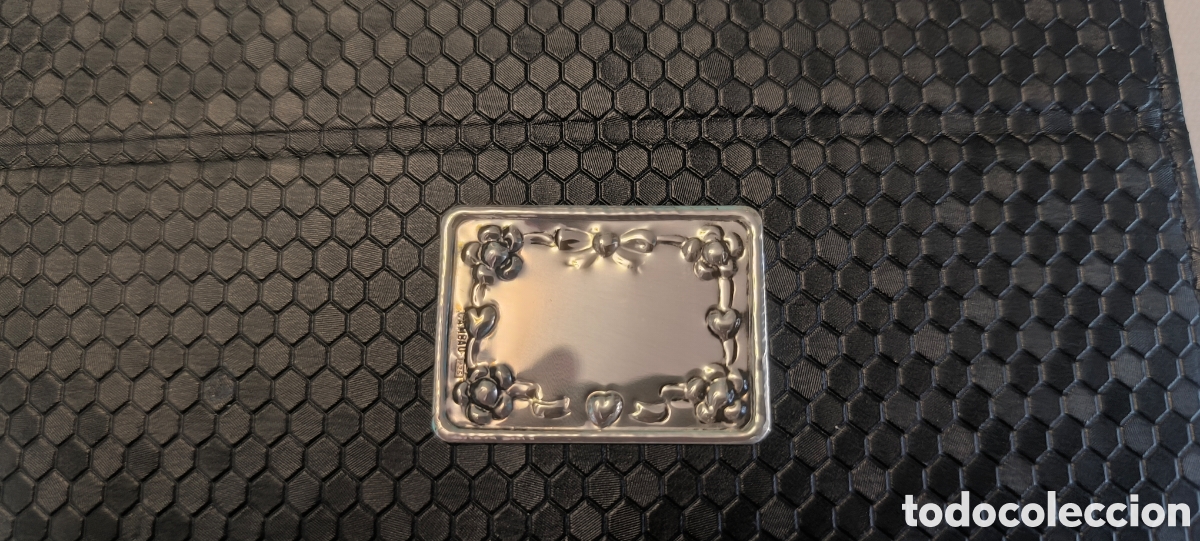 Joyeria: Vendo placa de plata 925 grabada con bonito motivo para grabar nombre. Nueva