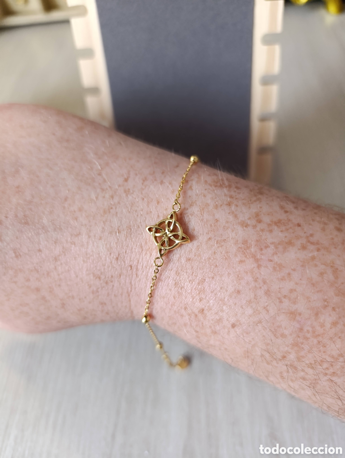 Joyeria: Pulsera nudo de bruja
