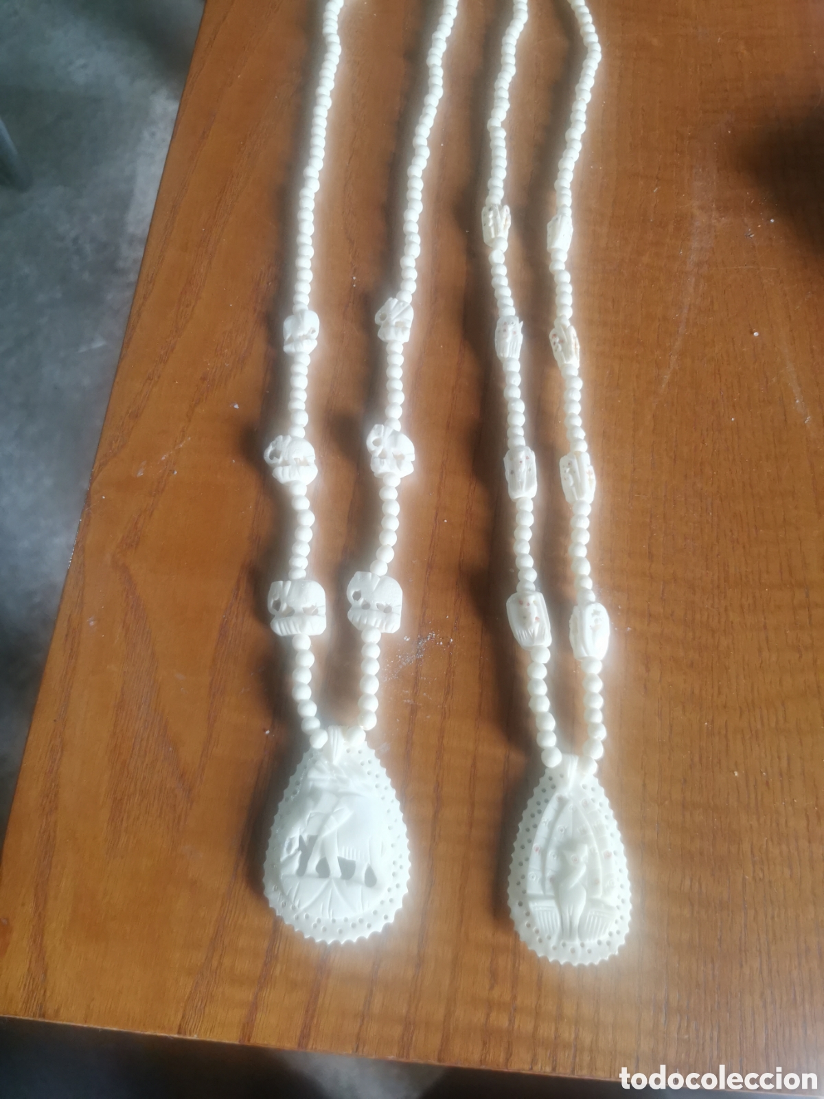 Joyeria: Pareja collares marfil africano 35cm cerrado