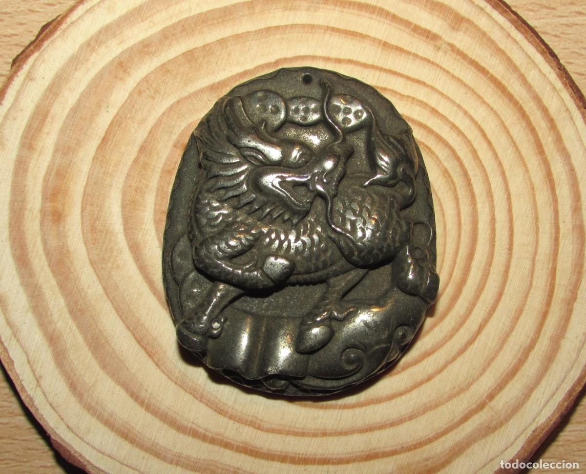 Joyeria: Colgante oriental piedra natural pirita mineral perro le&oacute;n kilin quilin foo fu mitolog&iacute;a china