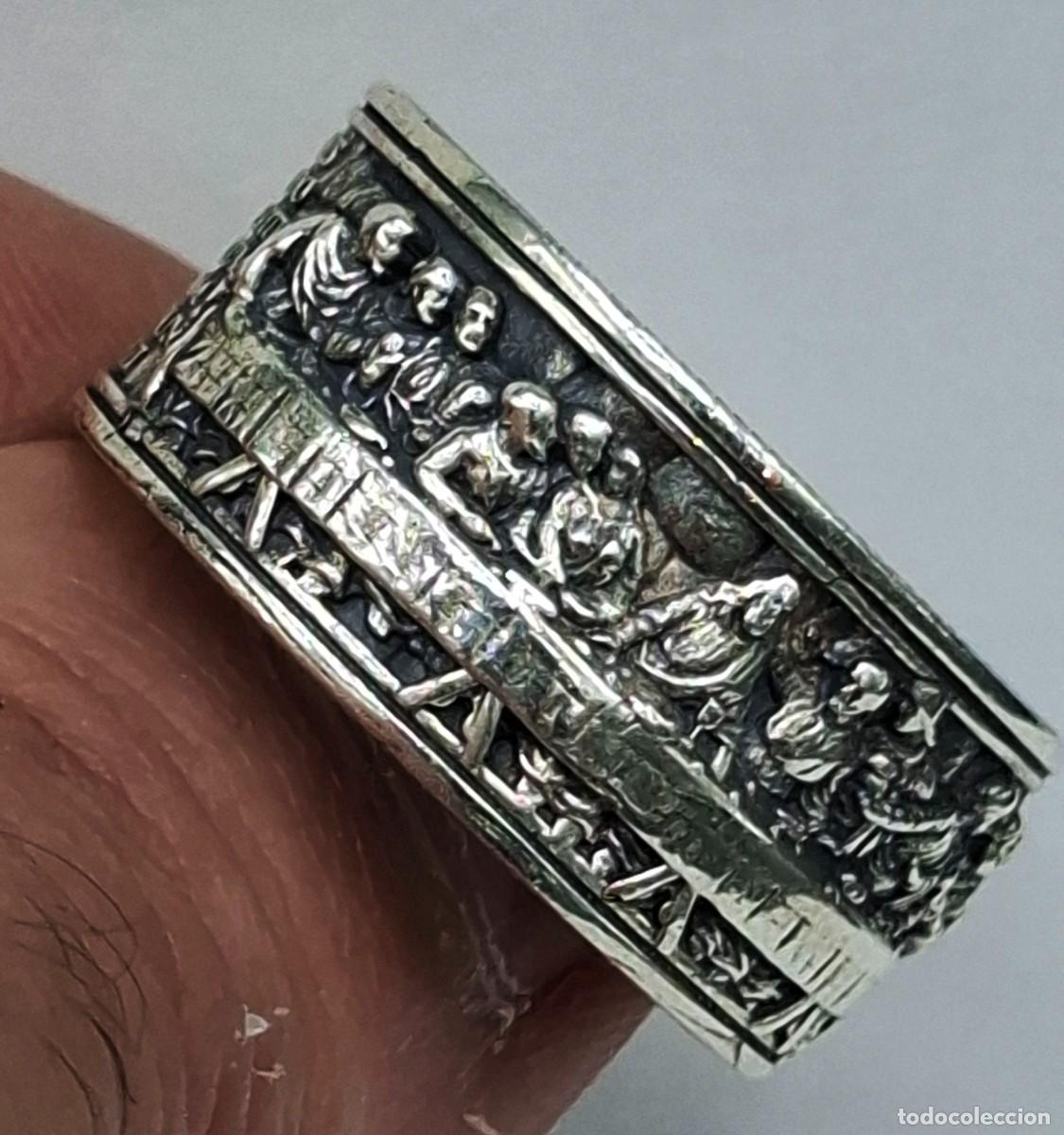 Joyeria: + Excepcional anillo artesanal en Plata 925 con La Santa cena e inscripciones latinas.